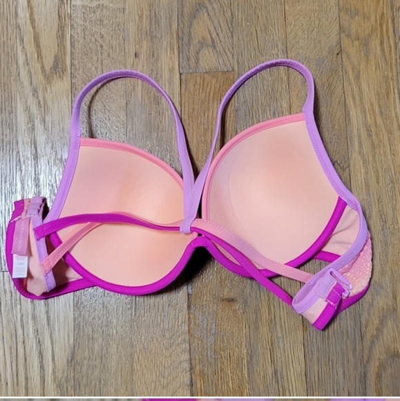 Victoria secret Ombre 34 D swim top - Picture 2 of 3